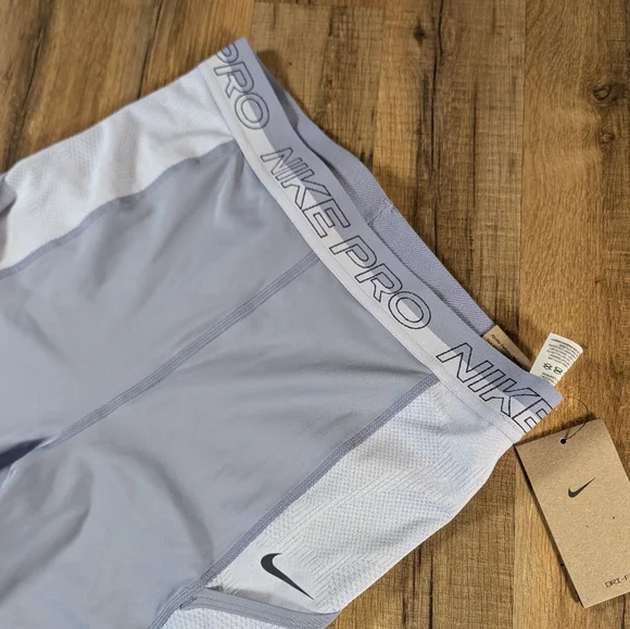 NWT Nike Pro Women's Medium Lavender Leggings - Picture 7 of 10